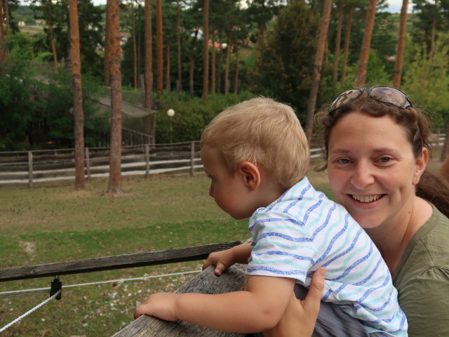 Nils und Sabine im Abenteuergarten
