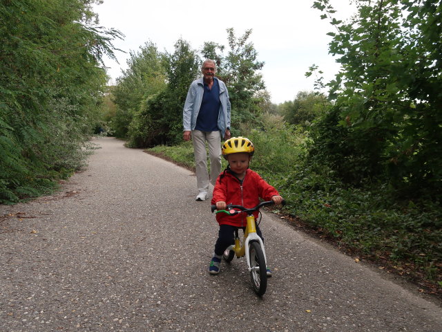 Papa und Nils in der Alten Straße