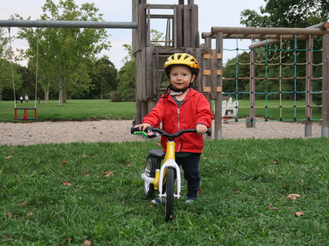 Nils am Spielplatz Badeteich Süßenbrunn
