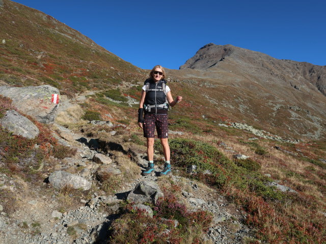 Evelyn zwischen Lehnerjoch und Ludwigsburger Hütte (20. Sep.)